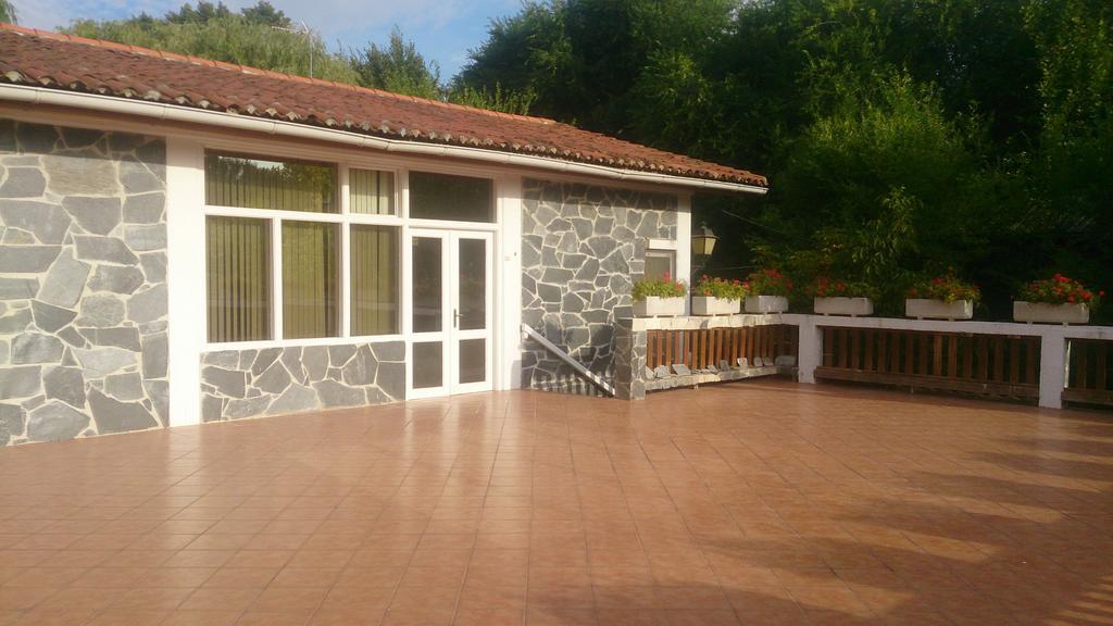 Bungalows & Albergue La Playa Logroño Cameră foto